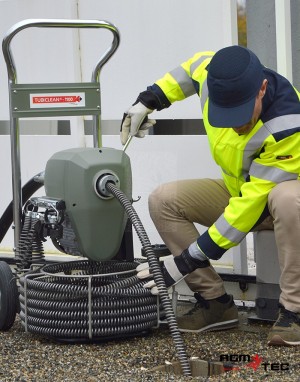 Déboucheur électrique pour canalisations